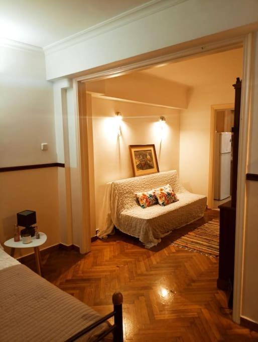 Romantic Apartment Ideal For Women! Αθήνα Εξωτερικό φωτογραφία