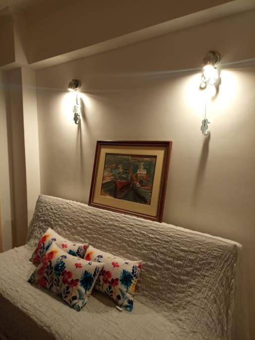 Romantic Apartment Ideal For Women! Αθήνα Εξωτερικό φωτογραφία