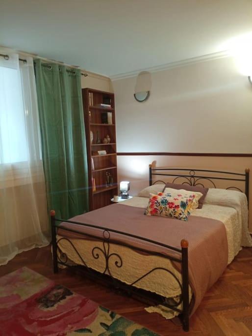 Romantic Apartment Ideal For Women! Αθήνα Εξωτερικό φωτογραφία