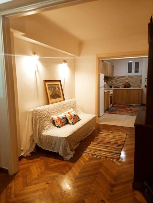 Romantic Apartment Ideal For Women! Αθήνα Εξωτερικό φωτογραφία
